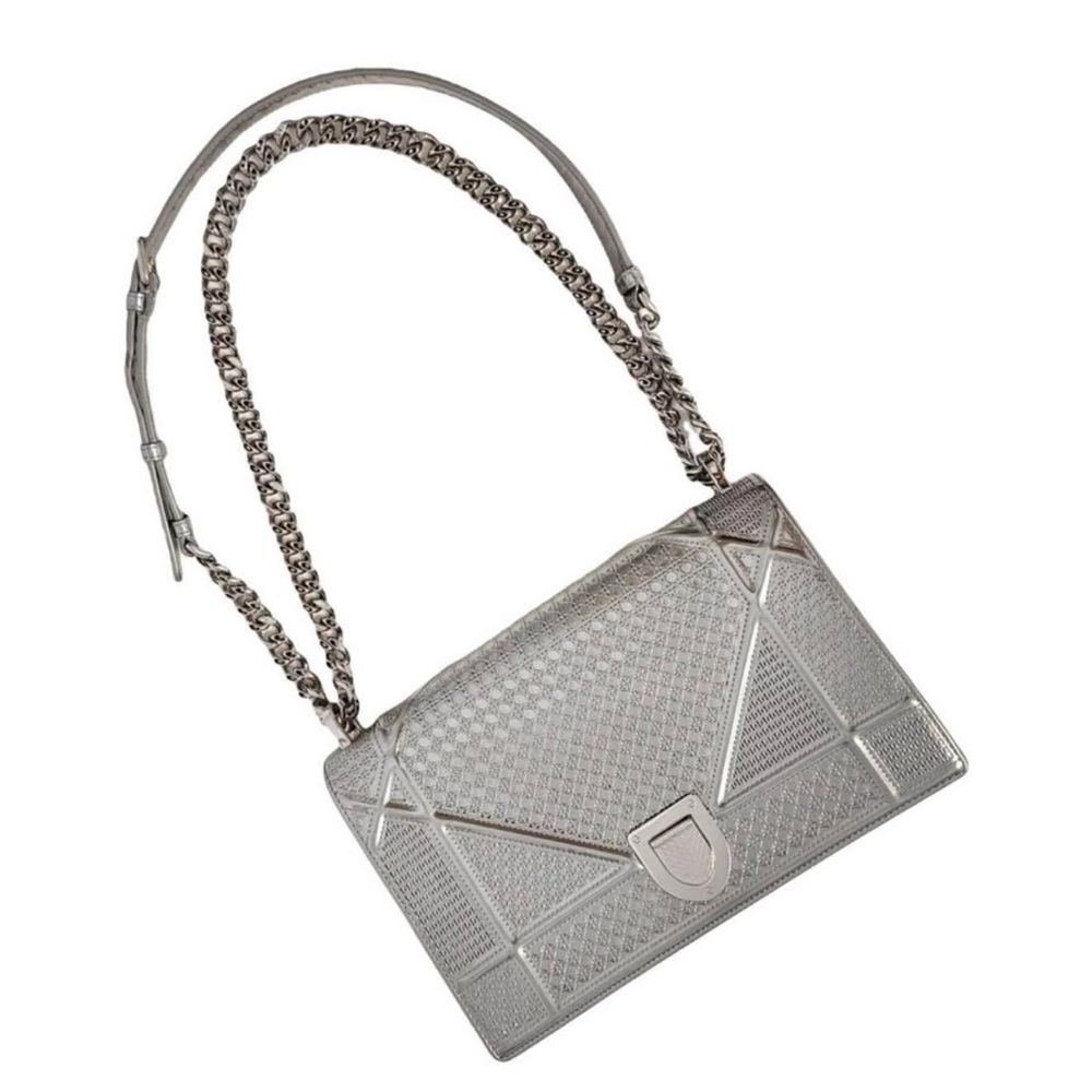 CHRISTIAN DIOR - Medium Diorama Micro-cannage Flap Bag